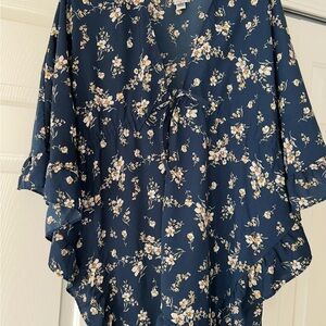 Floral Navy Women's kimono